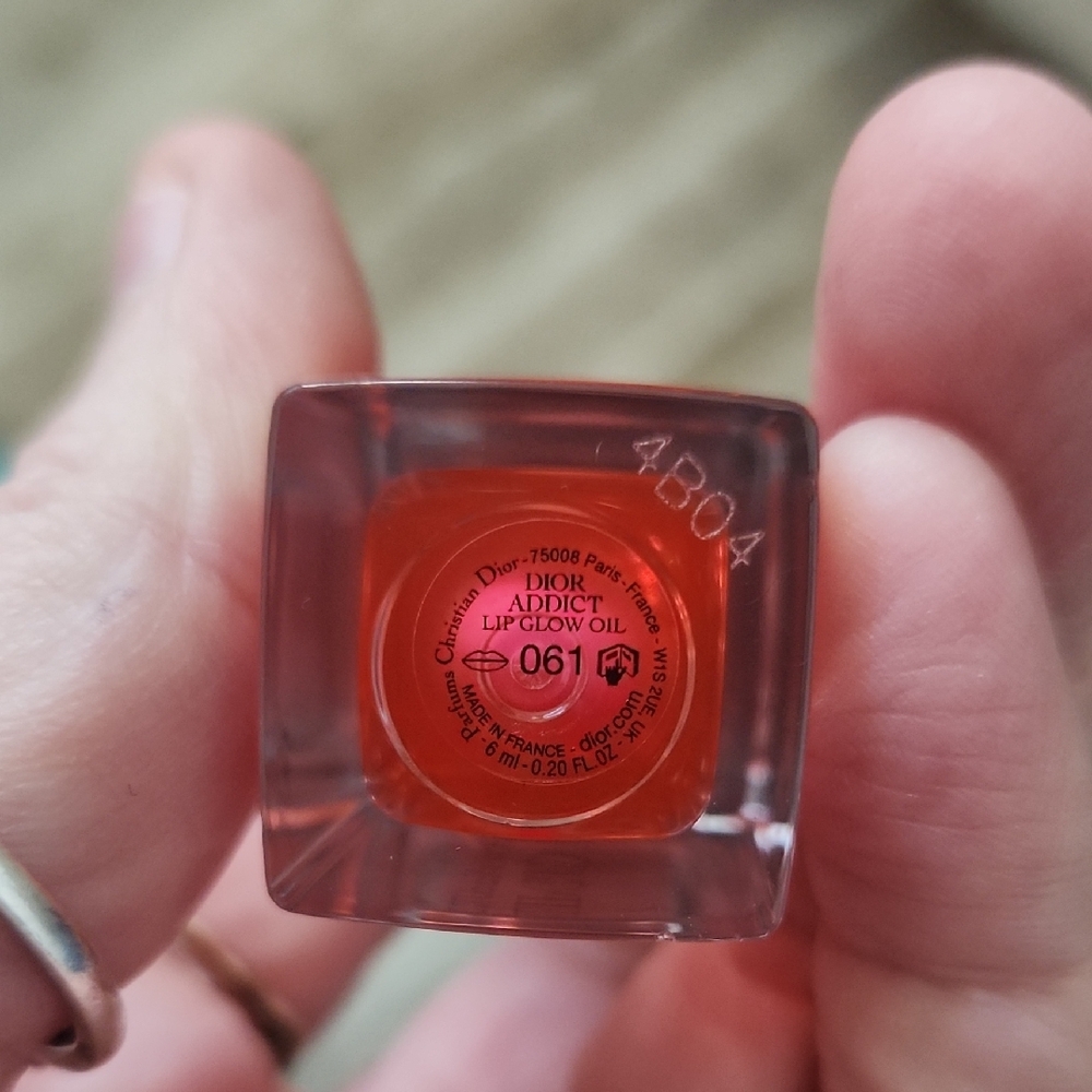 Dior Addict Lip Glow Oil - Cherry Red - Picture 2 of 4